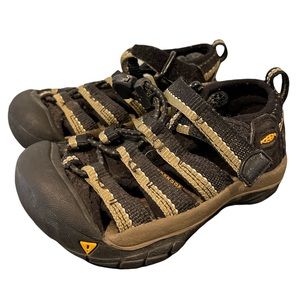 Keen Toddler Boy Waterproof Sandals Size 8